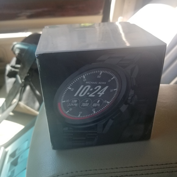 Designer Smart Watch - Picture 3 of 3